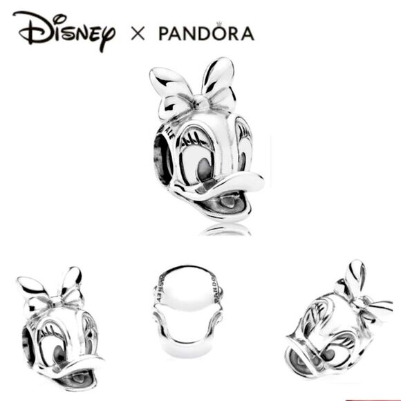 Pandora x Daisy Duck Portrait Charm - Picture 1 of 10